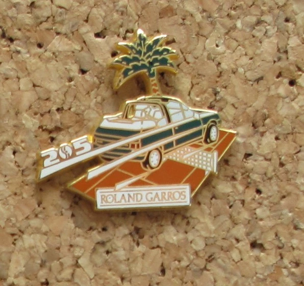 PIN'S ROLAND GARROS Arthus Bertrand COFFRET ROSSIGNOL INTROUVABLE 3 PIN