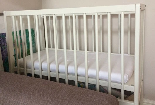 BEDSIDE COT 90X40CM Fillikid Cocon wood dropside adjustable