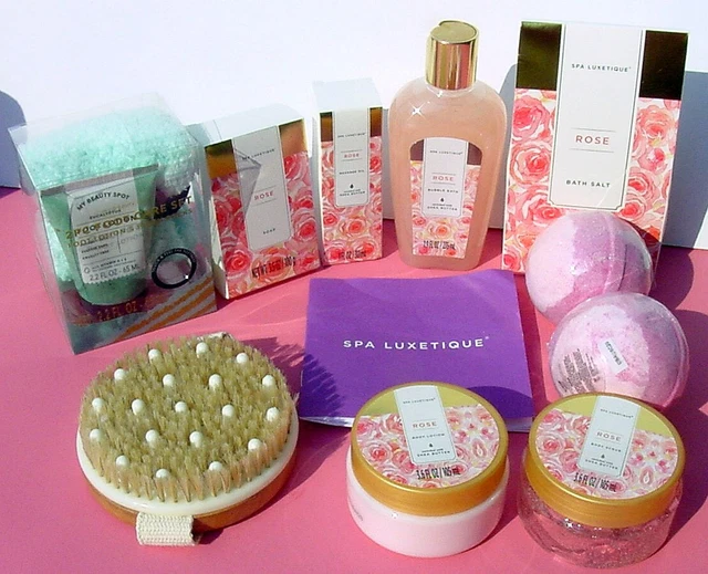 New Luxetique Rose Scented 10 Piece Bath Spa Gift Set Unused