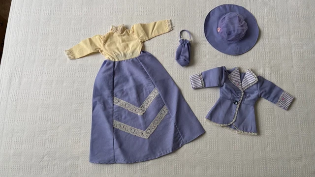 ROBE DE PRÉSENTATION La Samaritaine 1970 pour Poupée Mannequin Cathie de Bella EUR 30,90 - FR