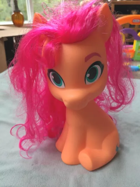 My Little Pony Sunny Starscout Styling Head 10 Inch Swivel New Generation Hasbro