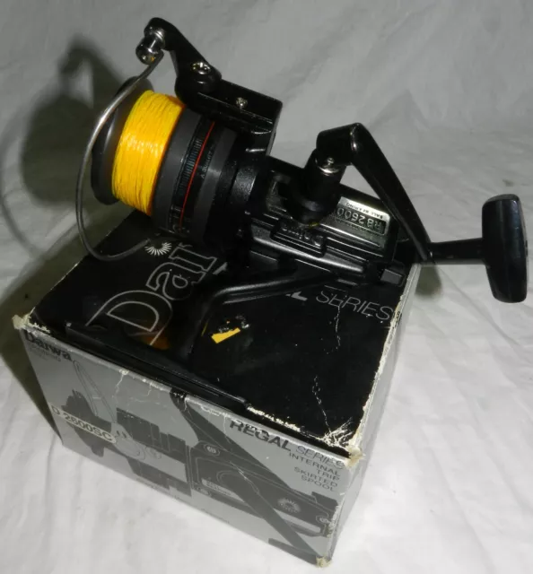 DAIWA RB2600 SPINNING Fishing Reel for parts or repair $24.64