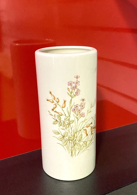 Decorative british hand made pottery ceramics 17cm H/ 7.5cm D