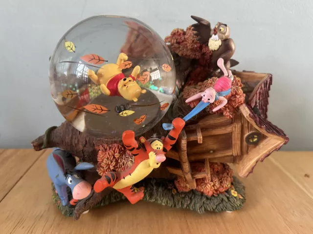 DISNEY'S Winnie The Pooh  Blustery Day Fallen Treehouse Musical Snow Globe 3