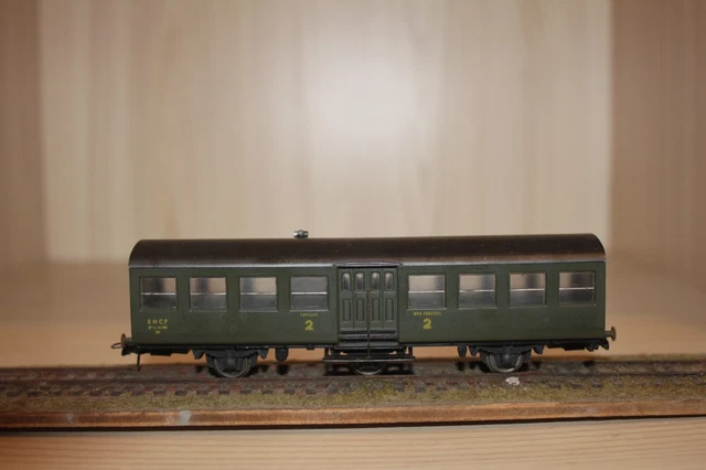 FLEISCHMANN HO 1/87 WAGON VOYAGEURS 2ème Cl DB 12140 Réf : 1201
