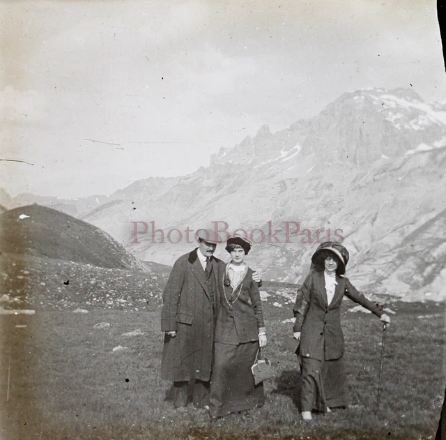 FRANCE Montagne Famille Mode 1910 Photo Stereo Plaque de verre V26L16n2