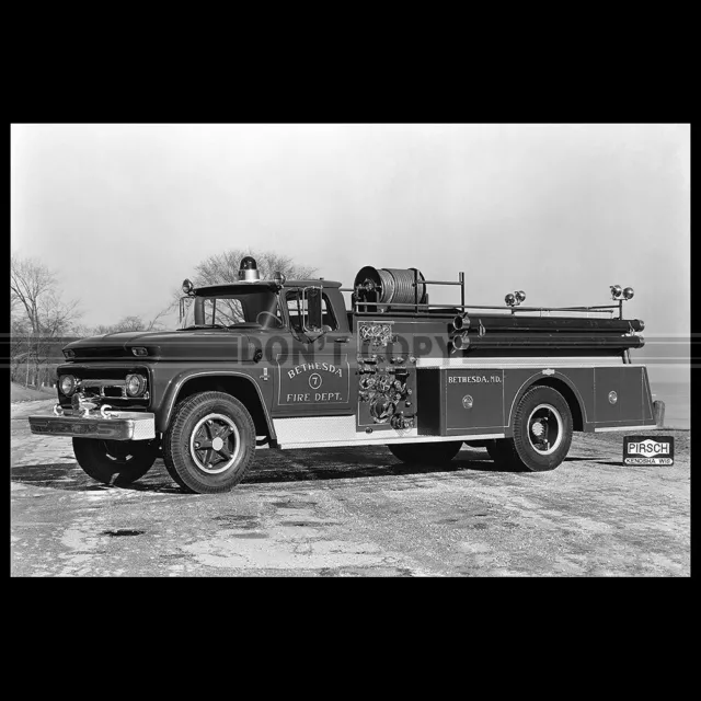 Photo A.037811 CHEVROLET C80 PIRSCH PUMP 1964 FIRE TRUCK