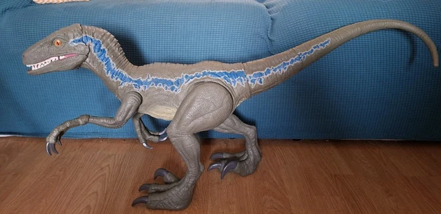 JURASSIC WORLD SUPER Colossal Velociraptor Blue Dinosaur Action Figure ...