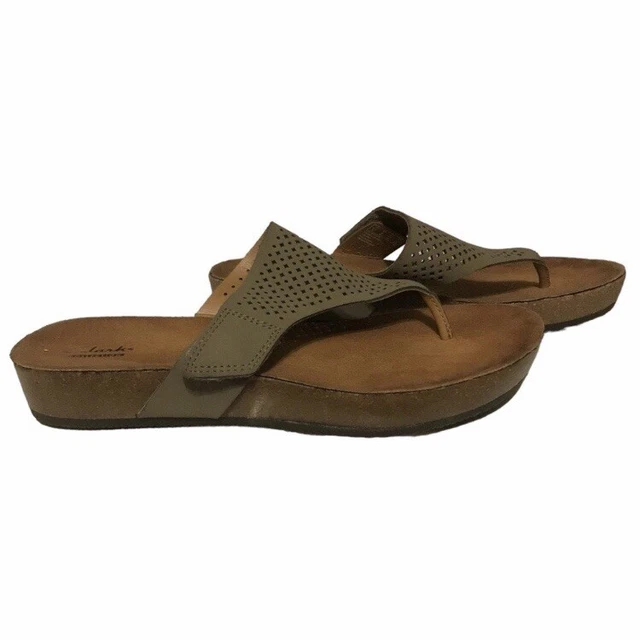 Clarks Collection Women’s Green Leather Suede Thong Flip Flop Sandals Size 8