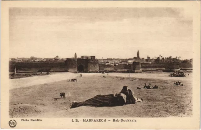 CPA AK MAROC MARRAKECH Bab-Doukkala Flanders (37939)