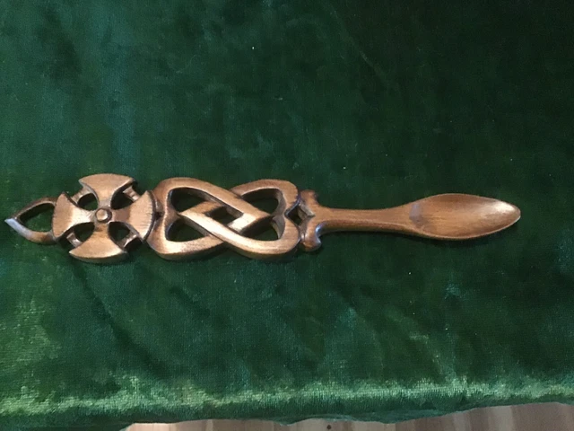 HAND CRAFTED WOODEN WELSH LOVE SPOON MALTESE CROSS INTERLOCKING HEARTS  11" Tall