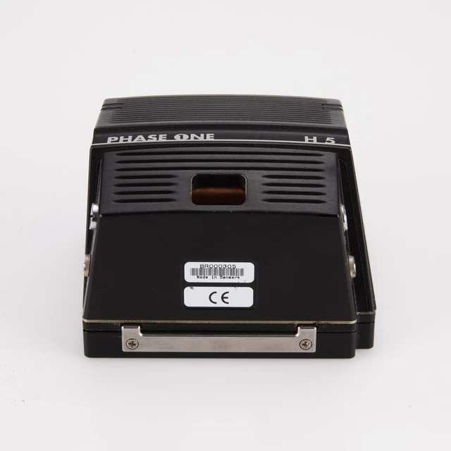 Phase one H 5  Hasselblad V mount digital back   EX+++