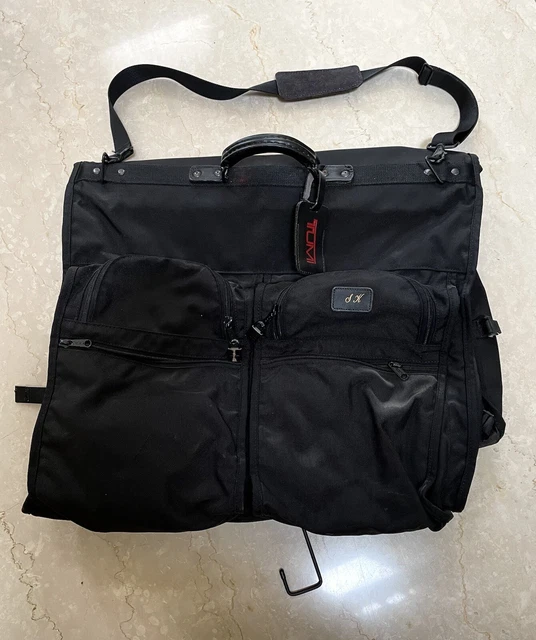 Tumi Garment Bag Travel Bifold in Black Nylon