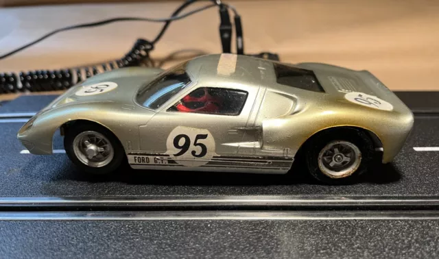 Revell Ford GT 40 im Maßstab 1:24