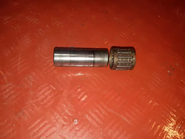 Axe de piston roulement origine YAMAHA  125 DTMX tous modèles