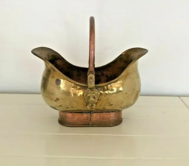 Ovale antike Schale Kübel Pflanzgefäß Kupfer & Messing mit Löwenköpfen und Griff