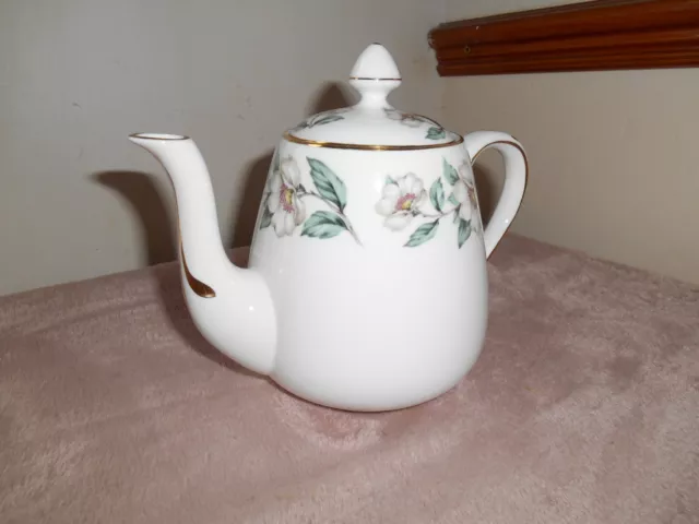 Crown Staffordshire, Christmas Rose Design Tea Pot (4 1/2" Tall) 1pint capacity