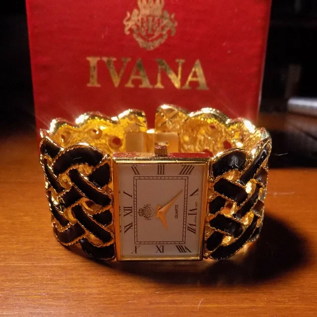 Ivana discount quartz watch