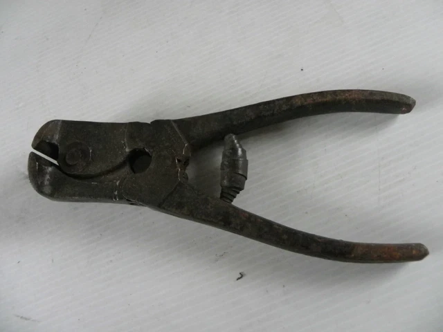 Outil Ancien XIXe – Pince à Couper Le Fil De Fer – Cultivateur – Fer Forgé