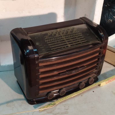Radiola Récepteur radio TSF à lampes RADIOLA 40A 
