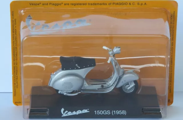 VESPA SCOOTER COLLECTION 1:18 Scale Vespa 150 GS Grey 1958 Model Replica