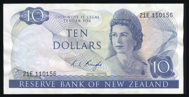 New Zealand - $10 - Knight - 21E 110156 - Fine