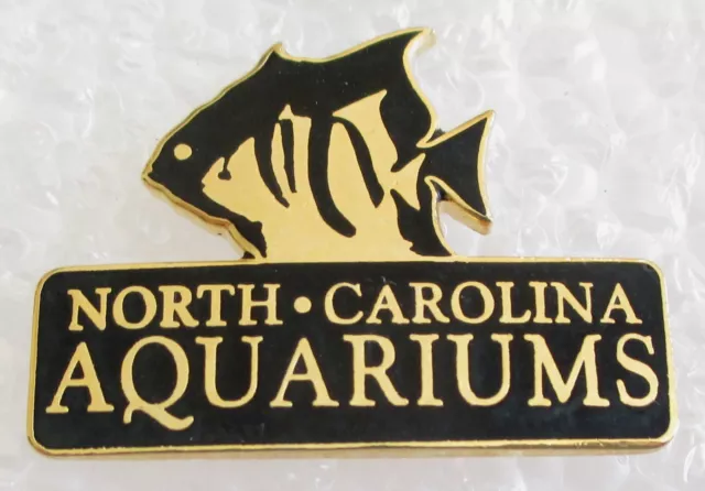 North Carolina Aquariums Tourist Travel Souvenir Collector Pin