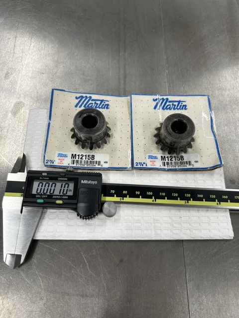 Martin 90 Degree Miter Gear Pair 1/2" Bore 12 Pitch 15 Teeth New In Packages