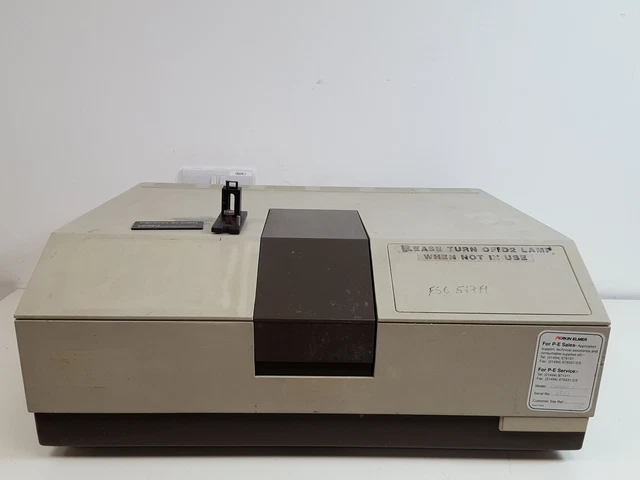 Perkin-Elmer Lambda 5 UV / Visibilité Spectrophotomètre Labo