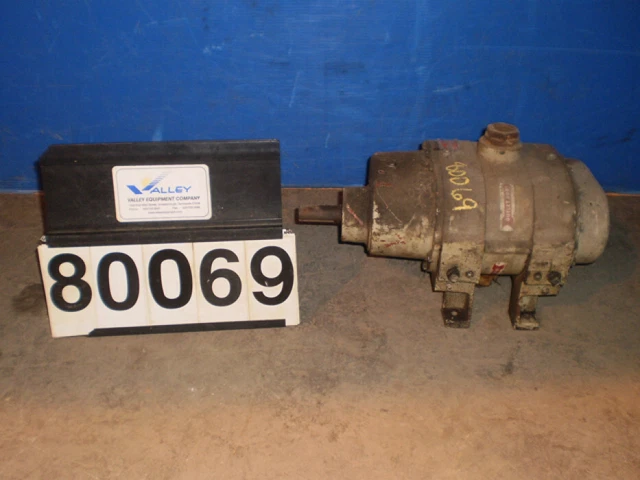 MD-Pneumatic 46-3202.5 Positive Displacement Blower, 1.5" ports, Iron, #80069