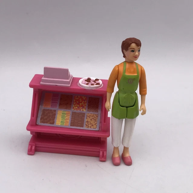 Fisher Price Sweet Street Figure CANDY SHOP WOMAN & COUNTER Checkout Lot