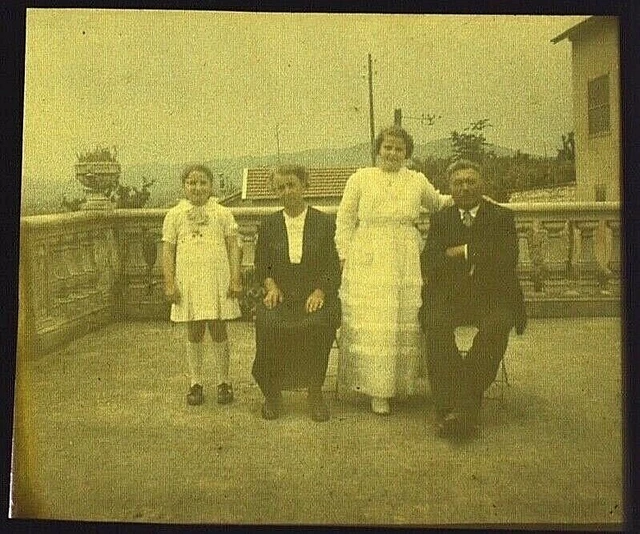 Animee 1934 Autochrome Glass Plate Light 6 X 13 Stereo