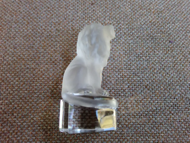 Vintage Goebel 1985 Frosted Crystal Glass Lion Figurine Perfect.