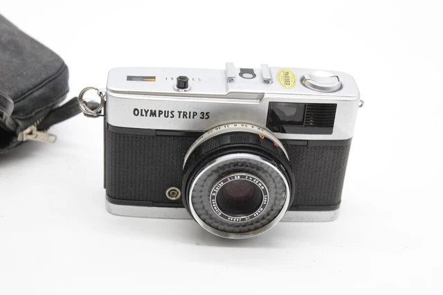 Cámara réflex F Vintage Olympus Trip 35 con lente D/Zuiko 2,8 40 mm en estuche.