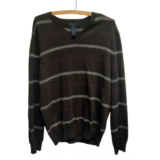 BANANA REPUBLIC 100% Merino Wool Mens Sweater Medium V Neck Pullover ...