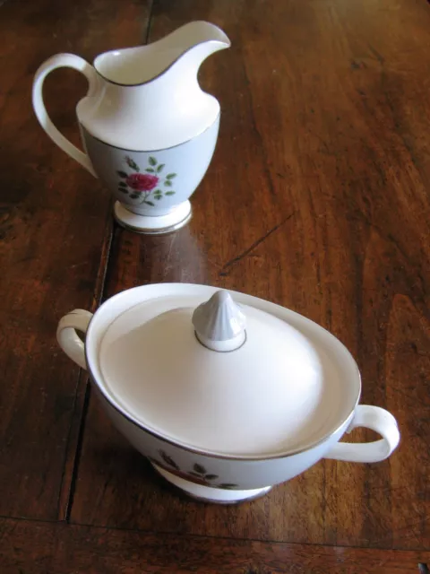 Zuccheriera lattiera ceramica inglese Royal Doulton decoro Chateau Rose difetto