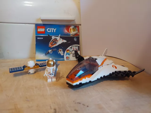 Lego City, Satellite Service Mission Set-60224 (Brick Complete).