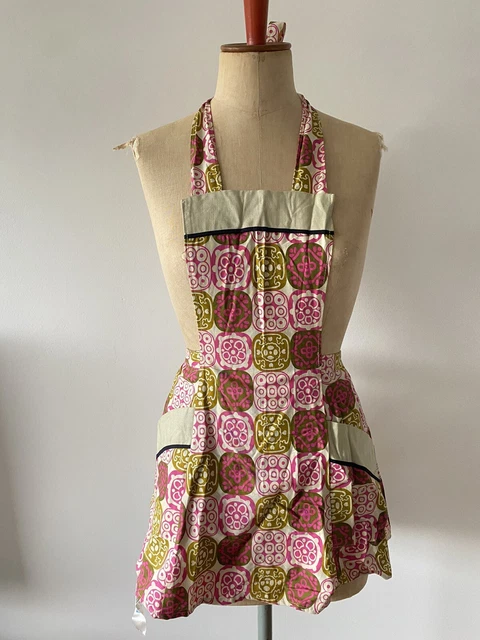 DPois Damen Schürze Retro – Grün Mit Sternen, Latzschürze, Verstellbar, One Size