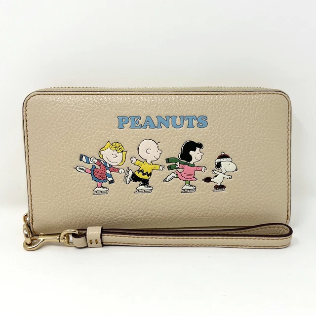 NWT Coach Limited Edition Peanuts Long Zip Around Wallet With Snoopy & Friends