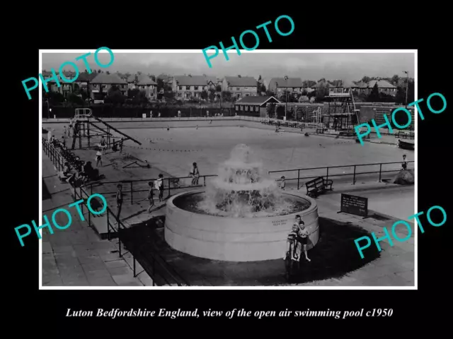 OLD POSTCARD SIZE PHOTO LUTON BEDFORDSHIRE ENGLAND THE SWIMMING POOL c1950