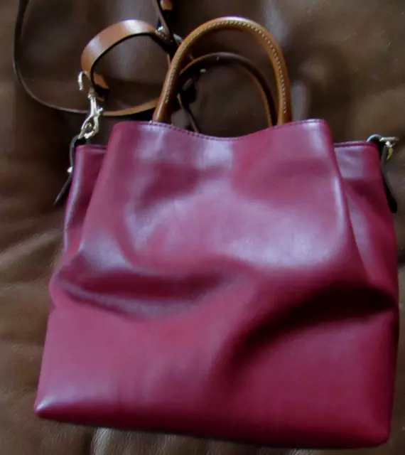Dooney & Bourke CITY SMALL BARLOW Shoulder Bag Purse Burgundy Red Leather EUC 3