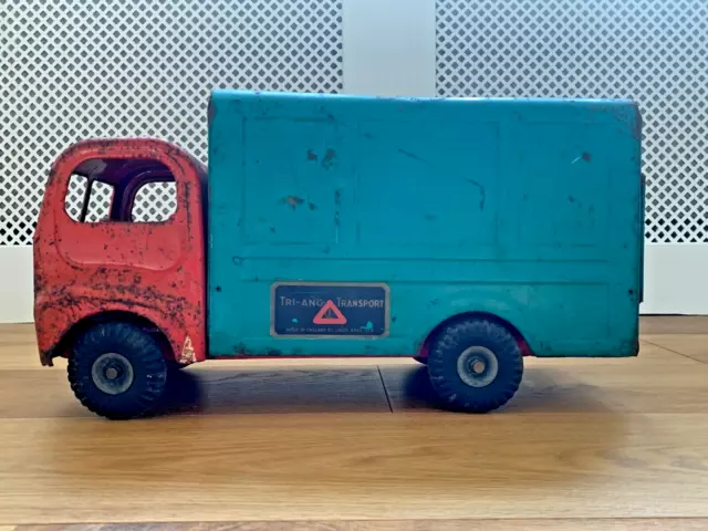 TRIANG Transport Van  Delivery Truck Lorry Rubber Tyres Vintage - Old Boys Toys!