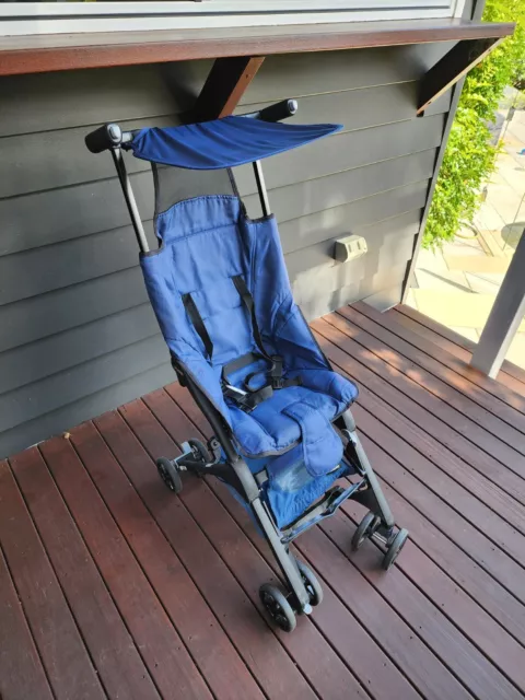 GB Pockit Stroller - Blue, good condition, perfect for travel - light and tiny!