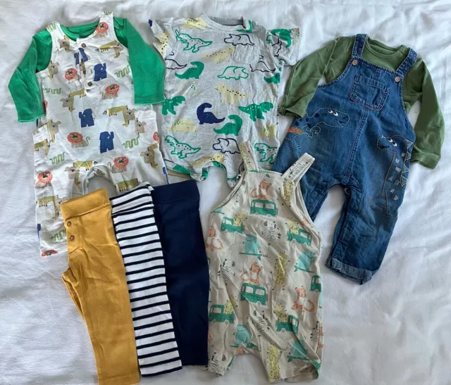 Marks And Spencer Boys/Unisex Clothing Bundle 9-12 Months