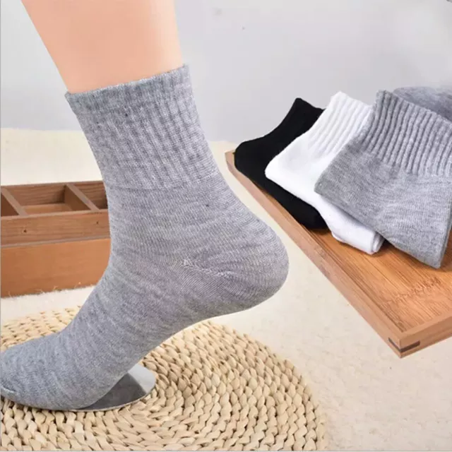 3 Pairs Classic Dress Socks Men's Sport Socks Cotton Fashion Crew Solid Color