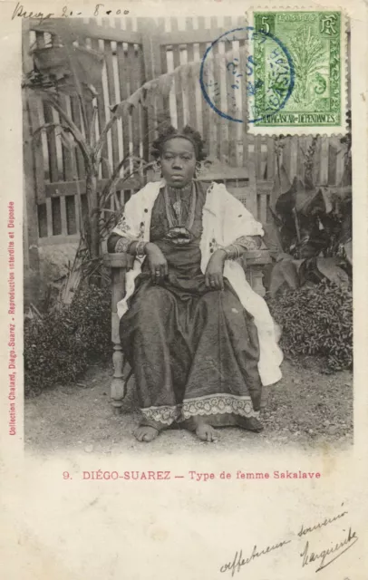 PC CPA MADAGASCAR, DIÉGO SUAREZ, TYPE DE FEMME SAKALAVE, Postcard (b13985)