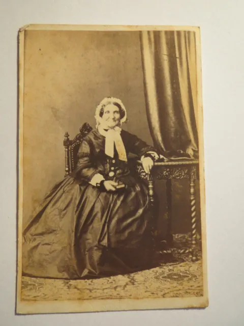 sitting old woman in dress with hood & book - circa 1860/70s / CDV