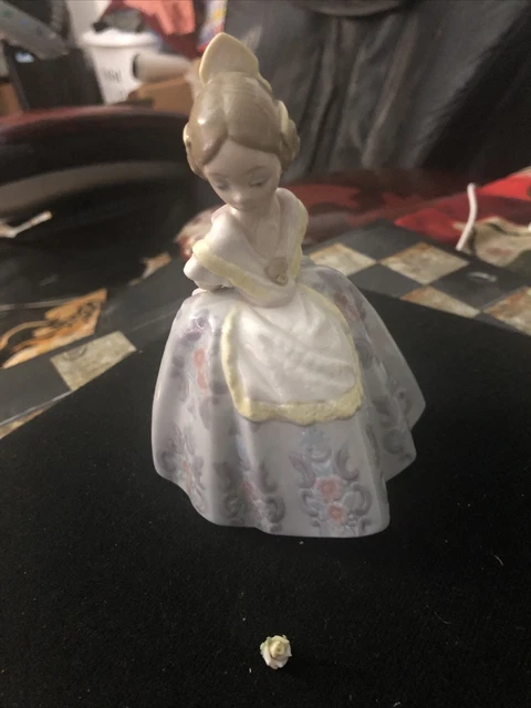 Rare Lladro 5374 Pepita Dancing Valencian Girl Detached FLOWER