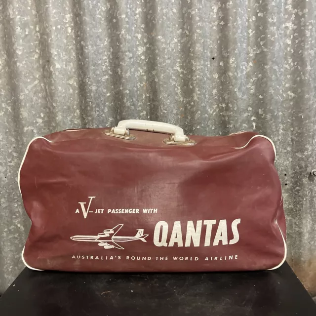 Vintage QANTAS 1960’s Cabin/carry-on Travel Bag