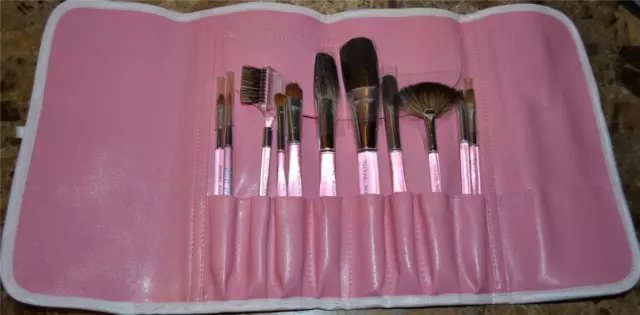 New Royal Langnickel Sable Squirrel Makeup Brush Cosmetic Set $99.95 Retail Bag